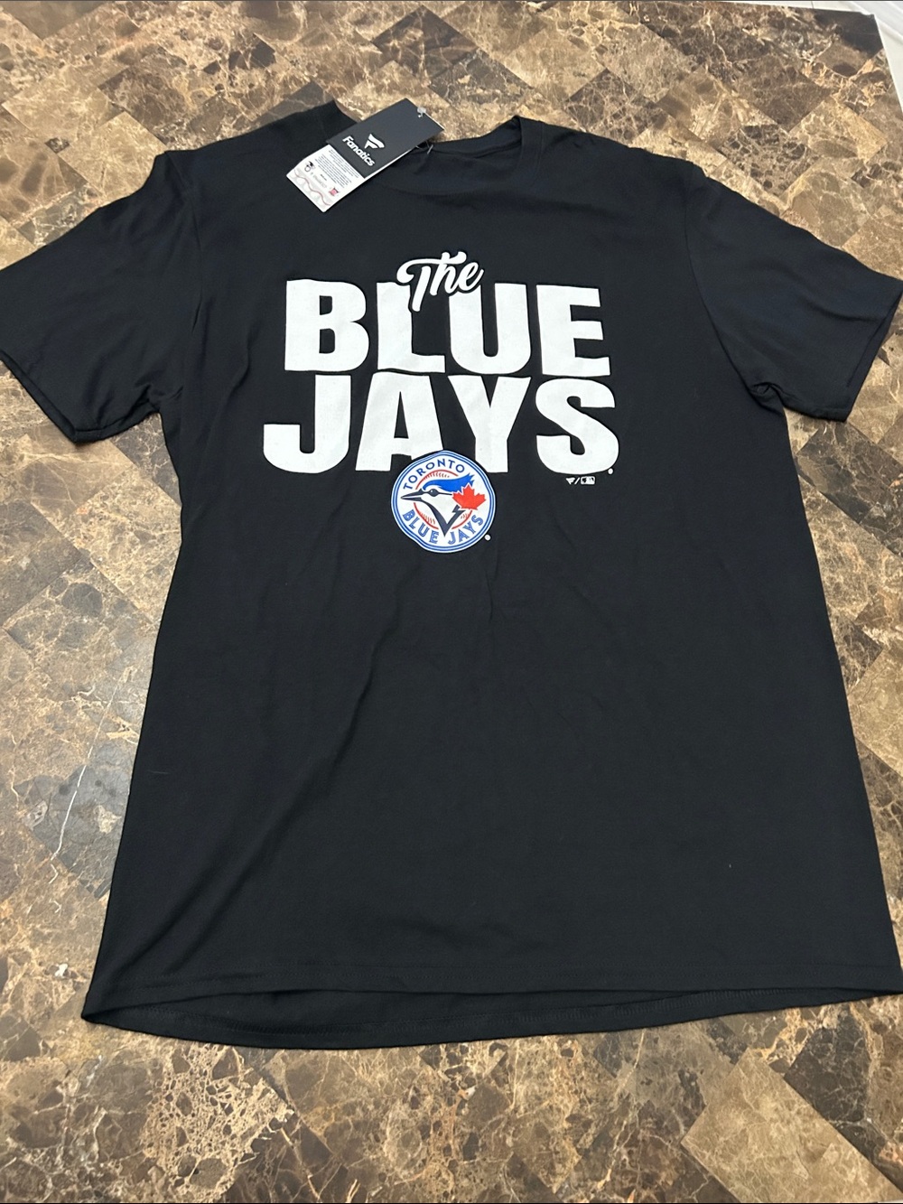 NWT 🆕 Fanatics Men’s The Blue Jays Graphic Tee - Officially Licensed Product L